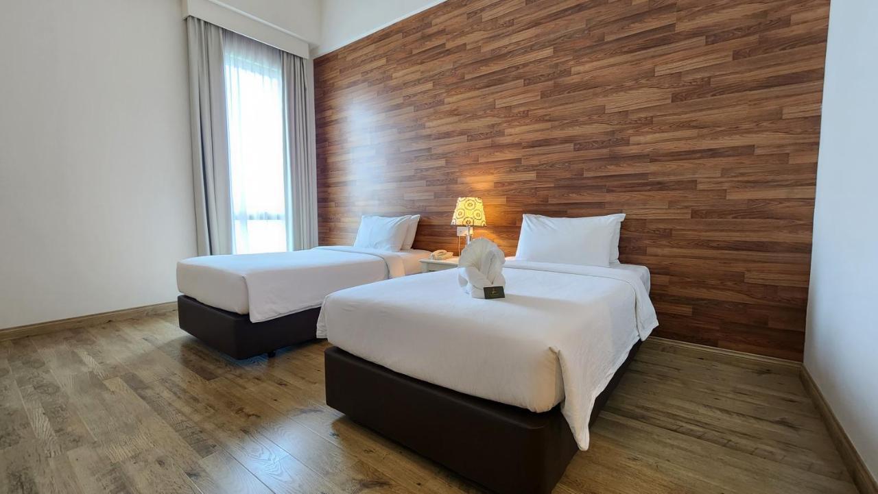Malacca Swan Garden Hotel מראה חיצוני תמונה